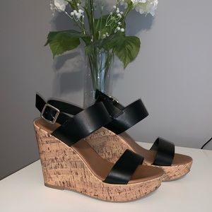 MOSSIMO Wedge Heals